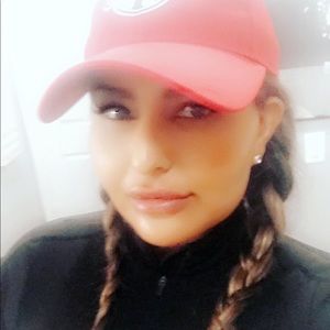 Meet your Posher, Zhamack